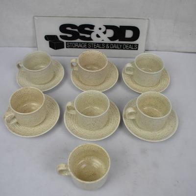 7 Mugs & 6 Saucers Homespun Stonecast Churchill England Cream Brown Specks