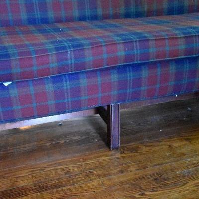 L Lot 97: Norwalk Plaid Sofa