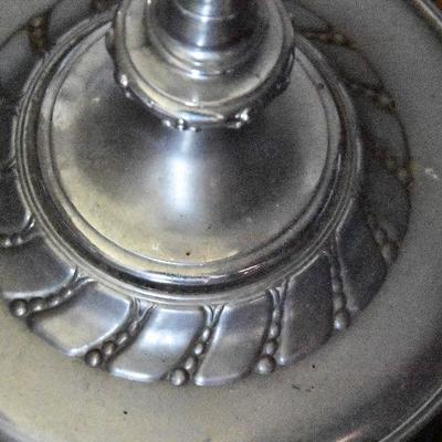 L Lot 102: Vintage Torchiere