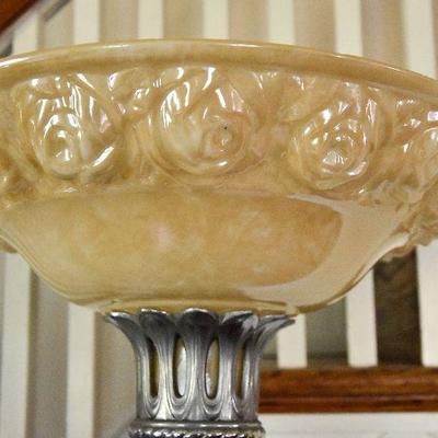 L Lot 102: Vintage Torchiere