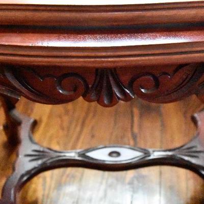 L Lot 104: Vintage Handcarved Table with Tray