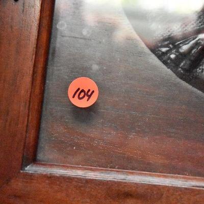 L Lot 104: Vintage Handcarved Table with Tray