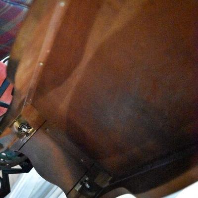 L Lot 109: Sofa Table