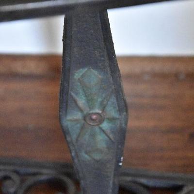 L Lot 123: Bird of Paradise Cast Iron Bench w/ Side Arms and Diamond Back