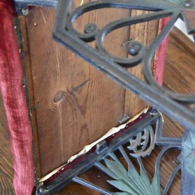 L Lot 123: Bird of Paradise Cast Iron Bench w/ Side Arms and Diamond Back