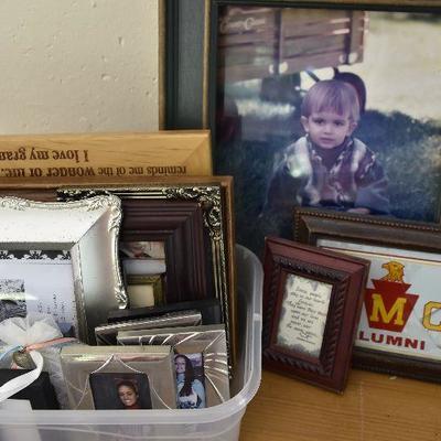 P Lot 129: Collection of Frames