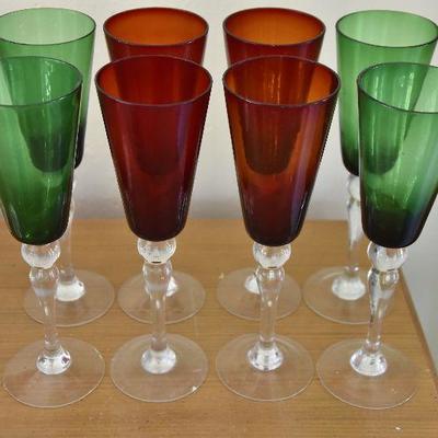 P Lot 133: Red and Green Wine Glasses
