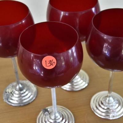 P Lot 136: Red Wine Glasses with Silvertone Stem and Identifier Charms