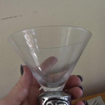 P Lot 138: Lenox Spyro Metal and Glass Drink Set