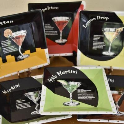 P Lot 172: Set of Martini Luncheon Plates