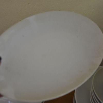 P Lot 174: Collection of White Dishes