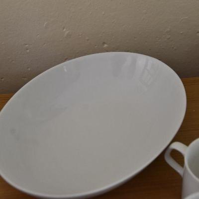 P Lot 174: Collection of White Dishes