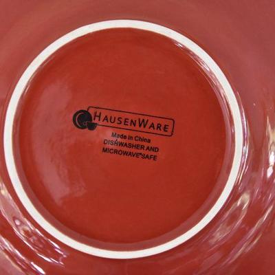 P Lot 176: Red and Green Plates