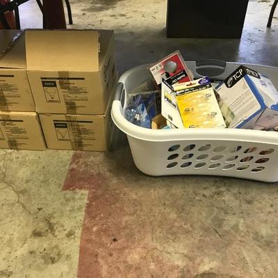 Lot #273 Lightbulbs 