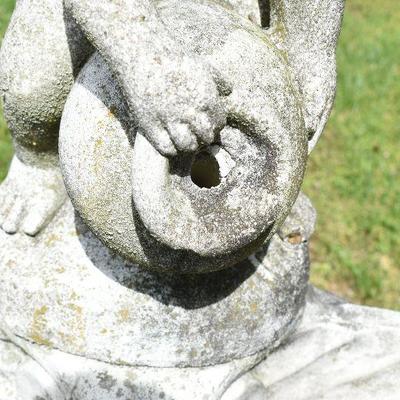Outside: Fountain