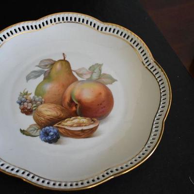 D Lot 231: Wedgewood and More