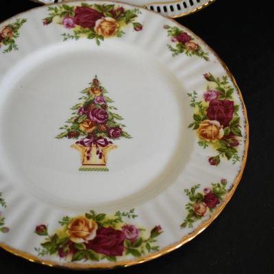 D Lot 231: Wedgewood and More