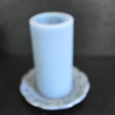 Lot 233: Decor