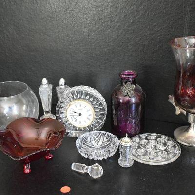 D Lot 237: Decor