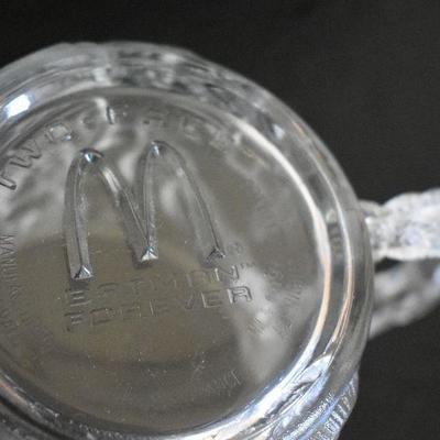 D Lot 239: Vintage McDonald's Mugs