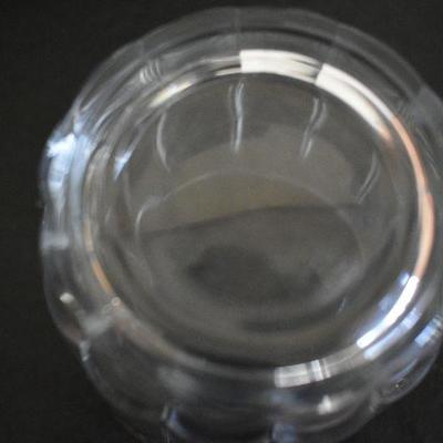 D Lot 240: Drinking Glasses