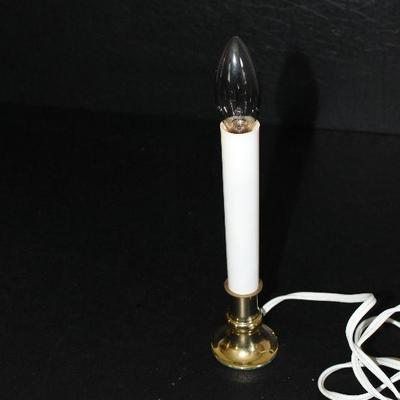 D Lot 241: Electric Candles