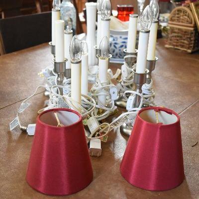 D Lot 241: Electric Candles