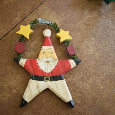D Lot 149: Decor