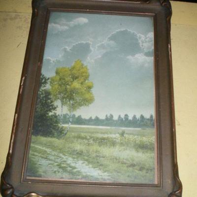 Vintage Print Pie Crust Frame