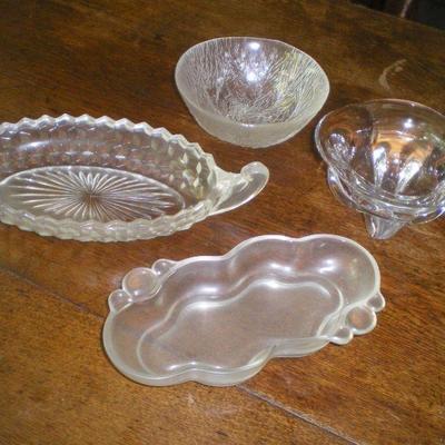 Lot 4 Vintage Glass pieces