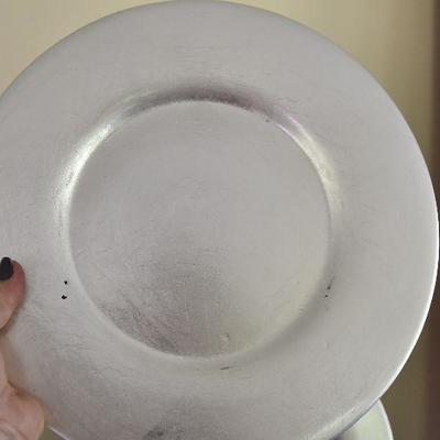 P Lot 186: Set of Silver Pier 1 Charger Plates