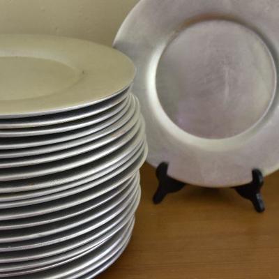 P Lot 186: Set of Silver Pier 1 Charger Plates