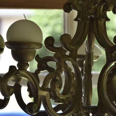 P Lot 187: Hanging Candleabra