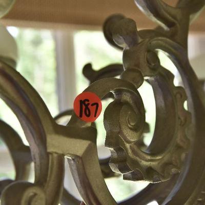 P Lot 187: Hanging Candleabra