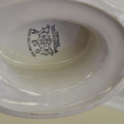 P Lot 192: Ironstone Soup Tureen