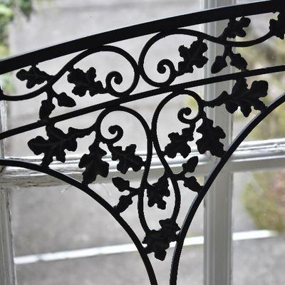 P Lot 193: Wrought Iron Garden Bench