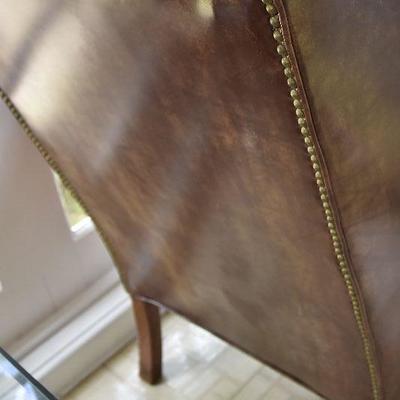 P Lot 195: Vintage Leather Armchair 