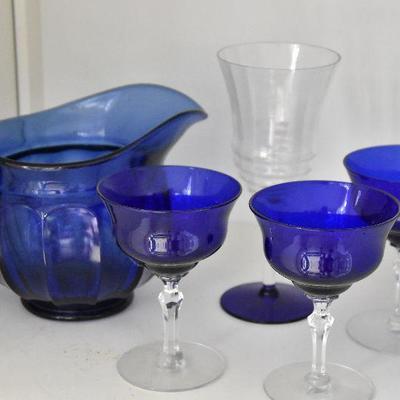 P Lot 198: Collection of Blue Glass