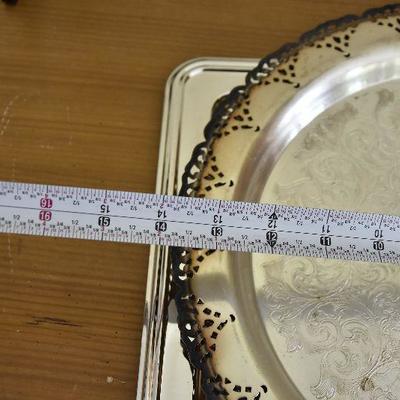 P Lot 202: Silverplate Platters and serving Tray