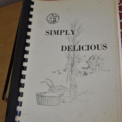 P Lot 203: Vintage Betty Crocker Cookbook and Clippings