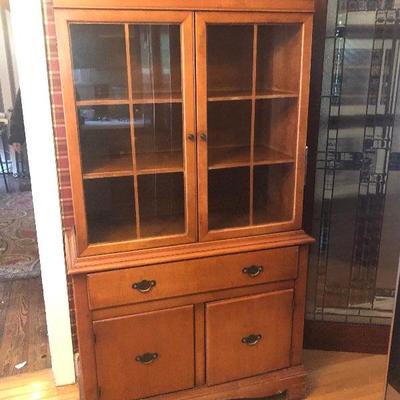 P Lot 68: Vintage Kitchen Hutch