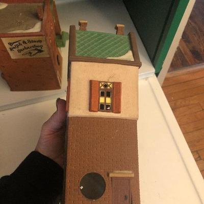 P Lot 70: Department 56 Lot 1