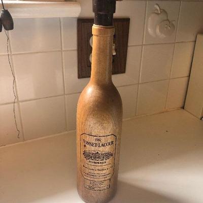 P Lot 82: Wood Pepper Grinder Wine Bottle