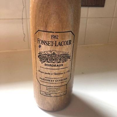 P Lot 82: Wood Pepper Grinder Wine Bottle