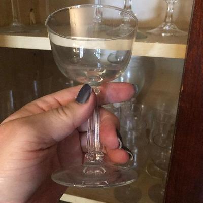 P Lot 87: Large Collection of Stemmed Drinkware