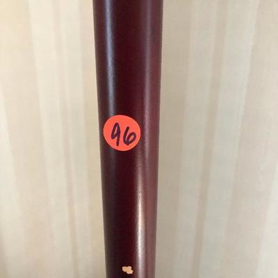 P Lot 96: Art Display Easel