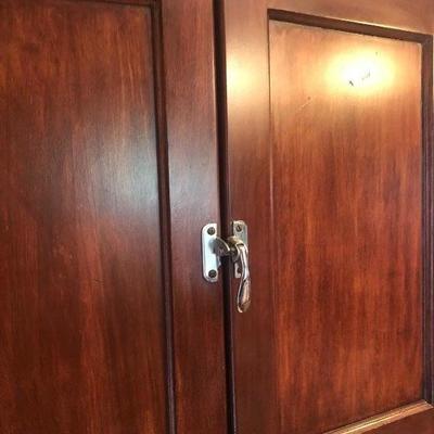 K Lot 74: Refinished Hoosier