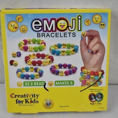 Creativity for Kids Emoji Bracelet Craft Kit - New