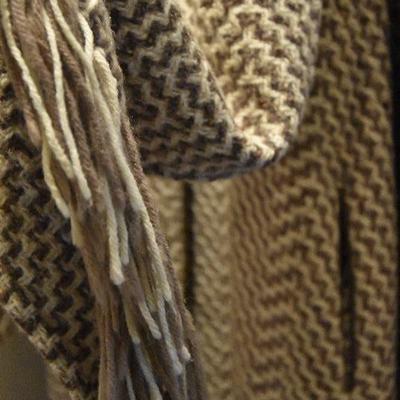 D Lot 116: Vintage Wool Knit Coat