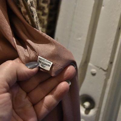D Lot 116: Vintage Wool Knit Coat